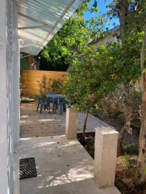 Location maison Toulon T2 4pers Gare SNCF Ferry Boat Mont Faron